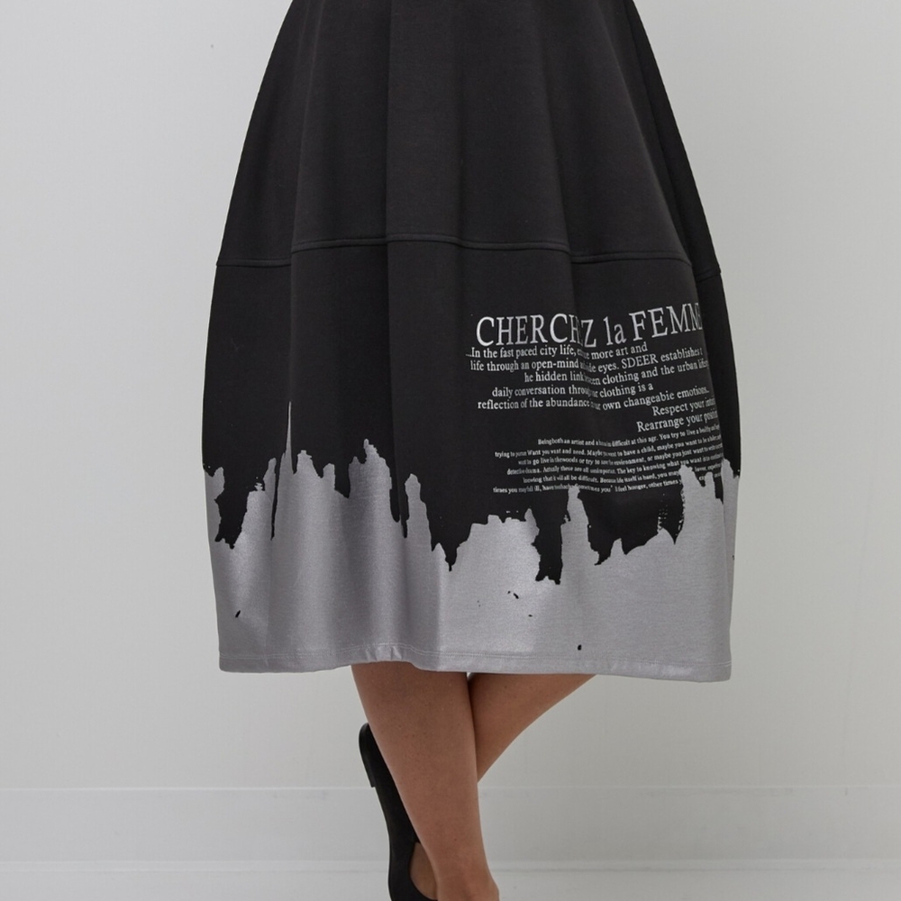 Women's S.deer Concept Cherchez‎ la Femme Circle Printed Metallic Skirt Large